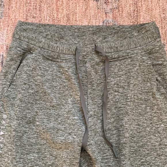 Balance Athletica joggers - Picture 3 of 5